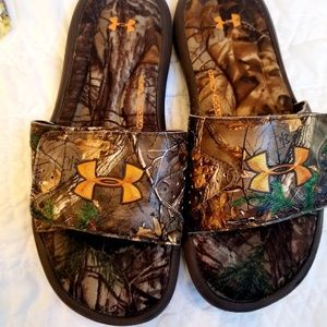 Camo slides